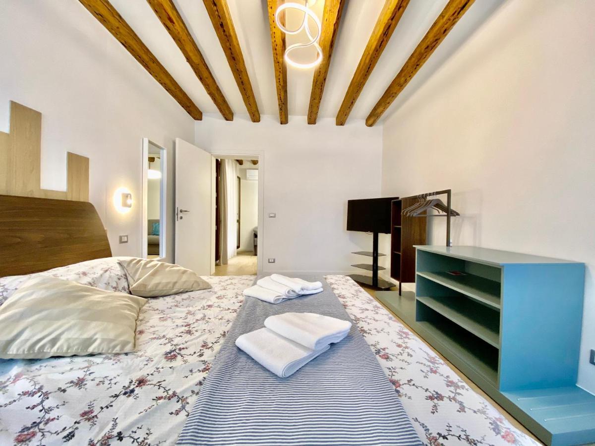 Suite House New Apartments Wi Fi Venice Island Exteriör bild