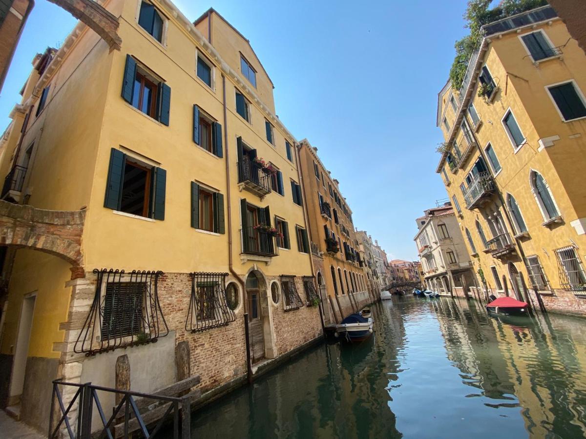 Suite House New Apartments Wi Fi Venice Island Exteriör bild