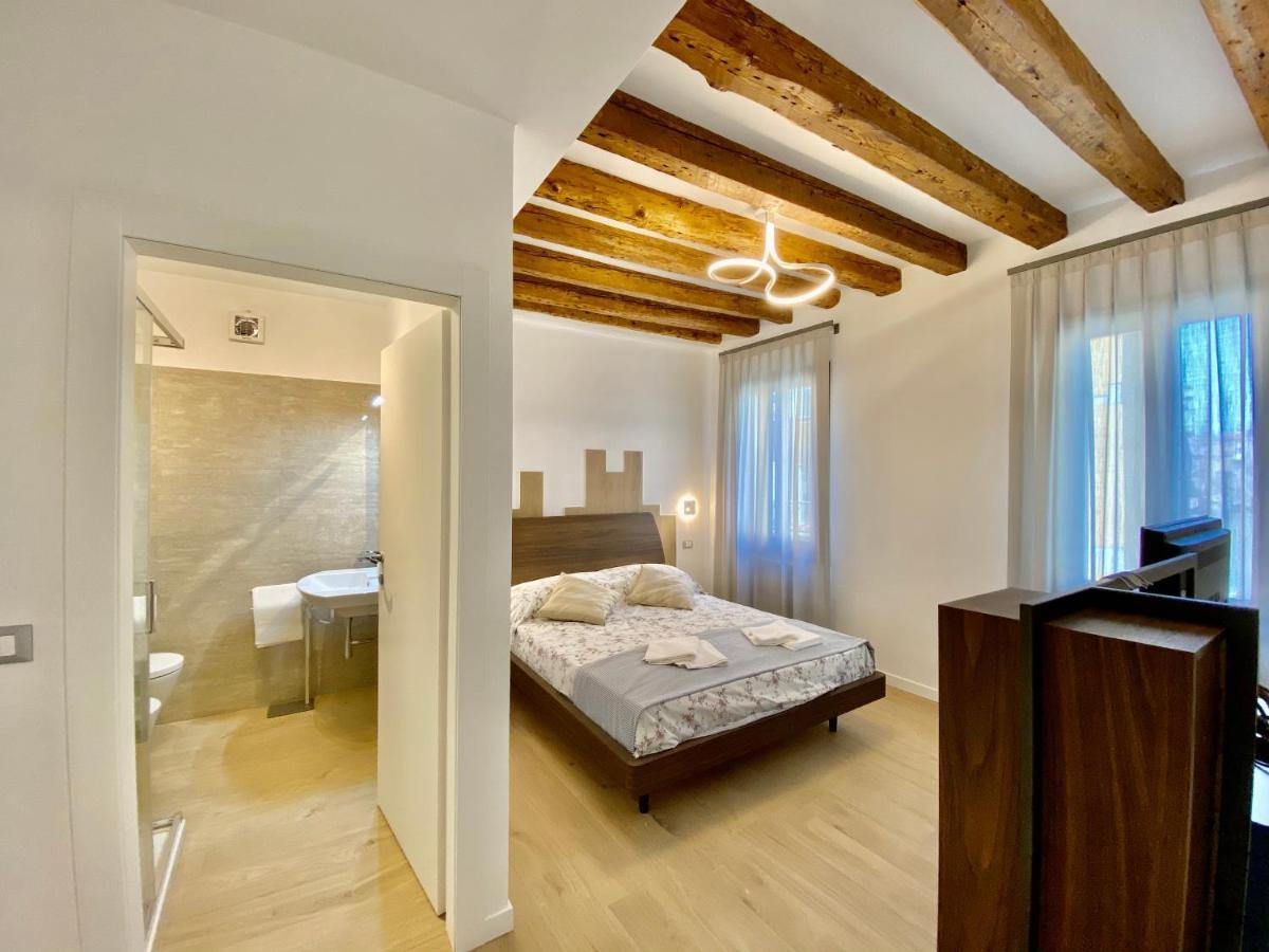 Suite House New Apartments Wi Fi Venice Island Exteriör bild