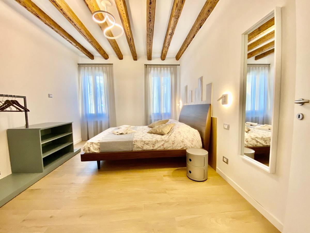 Suite House New Apartments Wi Fi Venice Island Exteriör bild