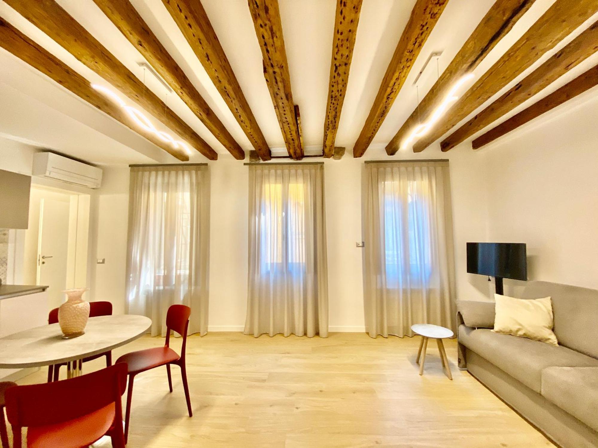 Suite House New Apartments Wi Fi Venice Island Exteriör bild