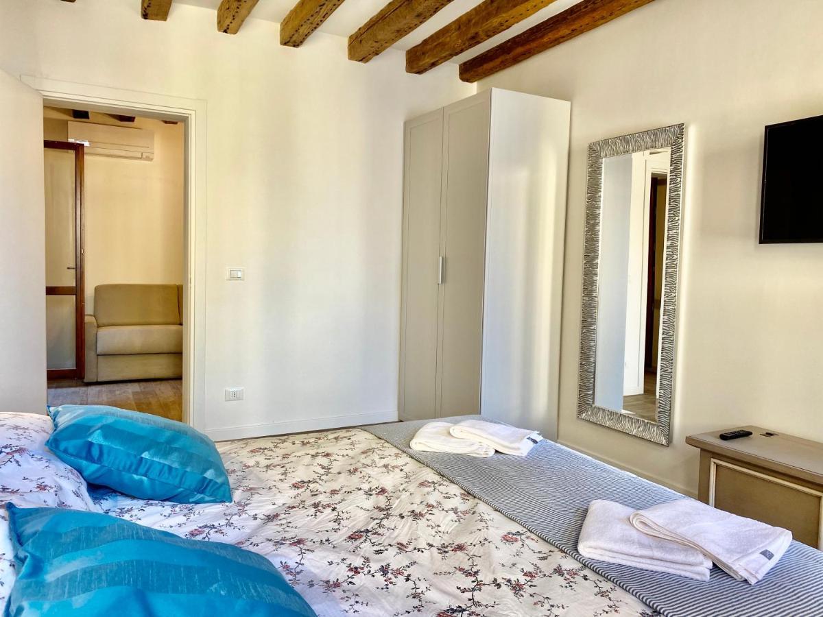 Suite House New Apartments Wi Fi Venice Island Exteriör bild